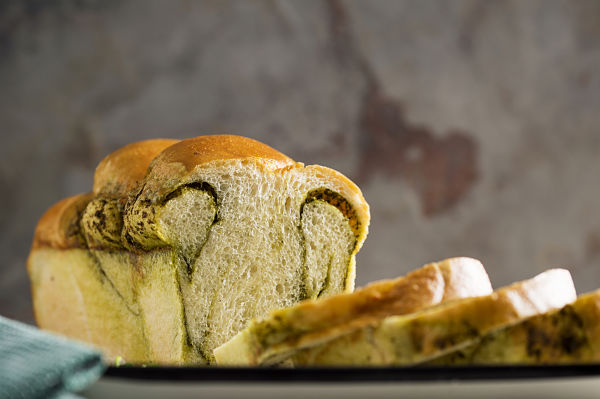 Pesto Bread