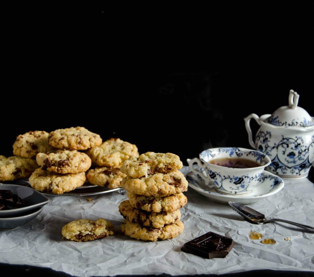 {Chocolate Chip Cookies}