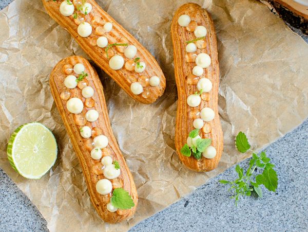 Coconut Lime Éclairs