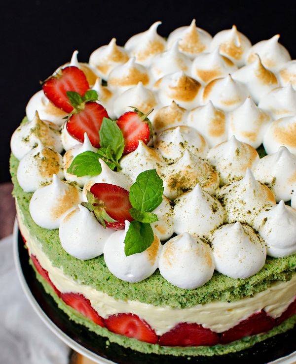 Matcha Fraisier
