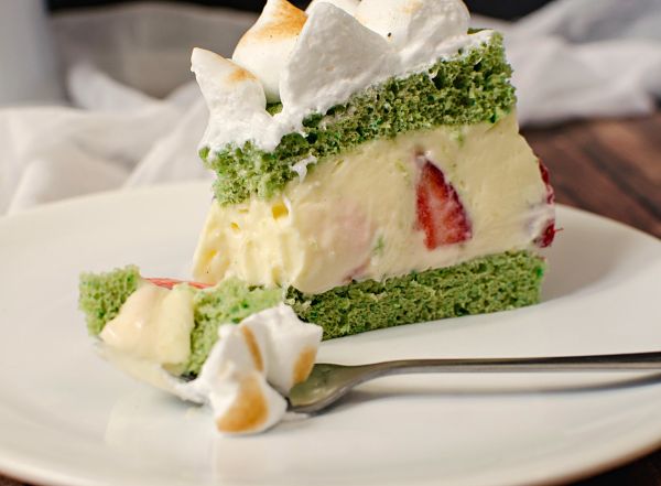 Matcha Fraisier