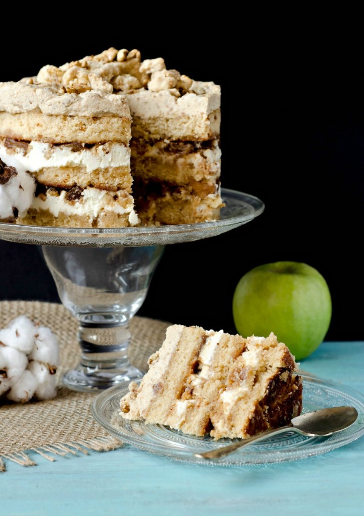 Momofuku Apple Cider Cake