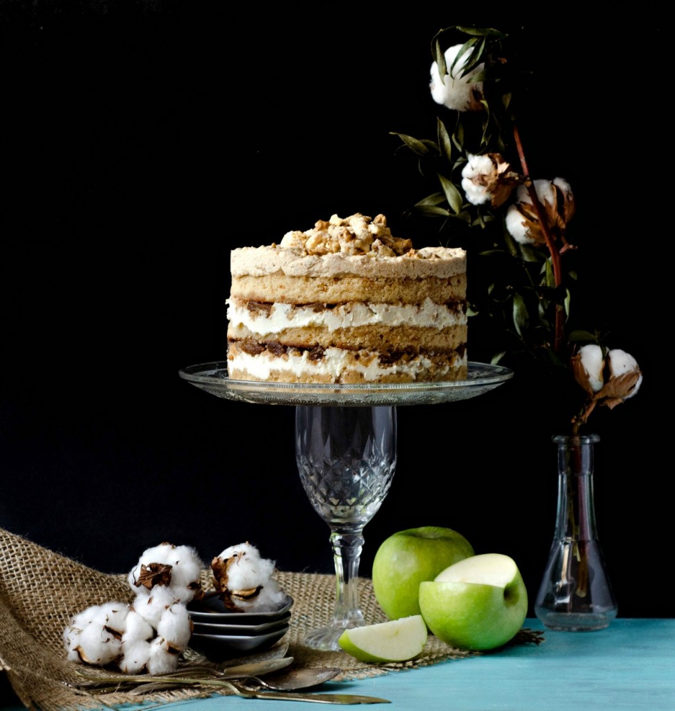 Momofuku Apple Cider Cake