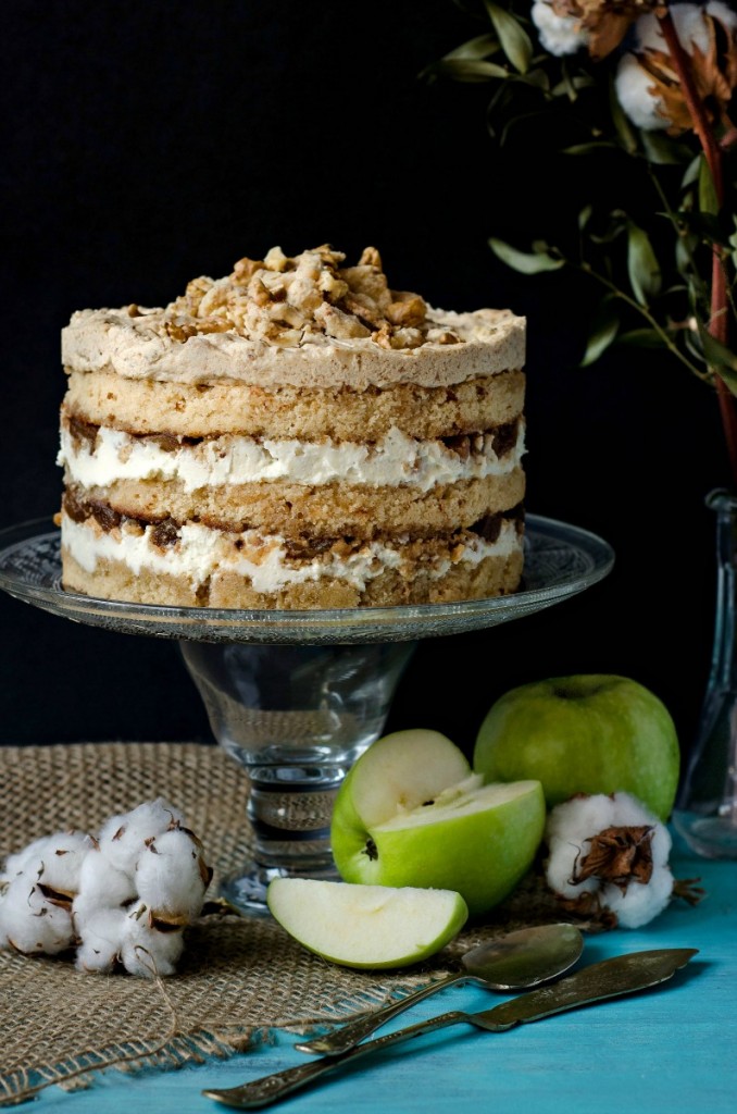Momofuku Apple Cider Cake