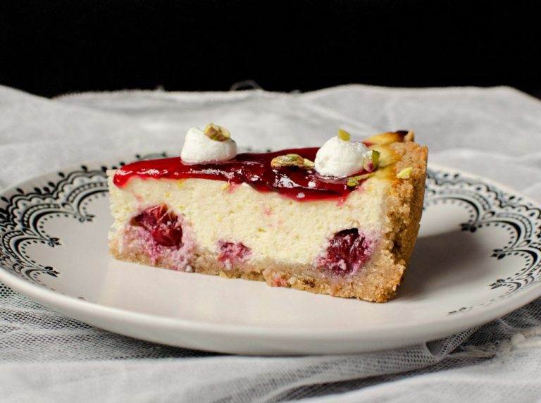 Pistachio Cherry Cheesecake Tart