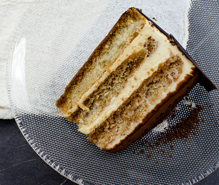Tiramisu Cake